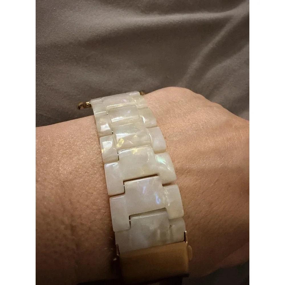 Resin Band for Apple Watch Series 11 10 SE 9 8 7 6 40/41/42mm Dressy Pearl